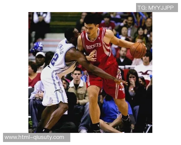 科比与姚明的传奇对决:两位篮球巨星的巅峰时刻与影响力解析